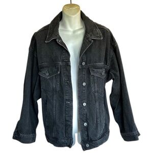 PILCRO oversized Black Denim Jean Jacket, unisex, Classic Trucker styling. M